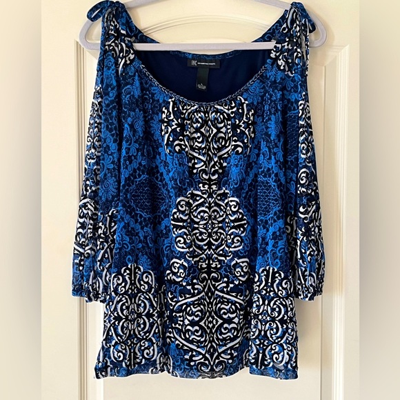 INC International Concepts Blue Cold Shoulder Blouse Women's size large - Picture 1 of 14